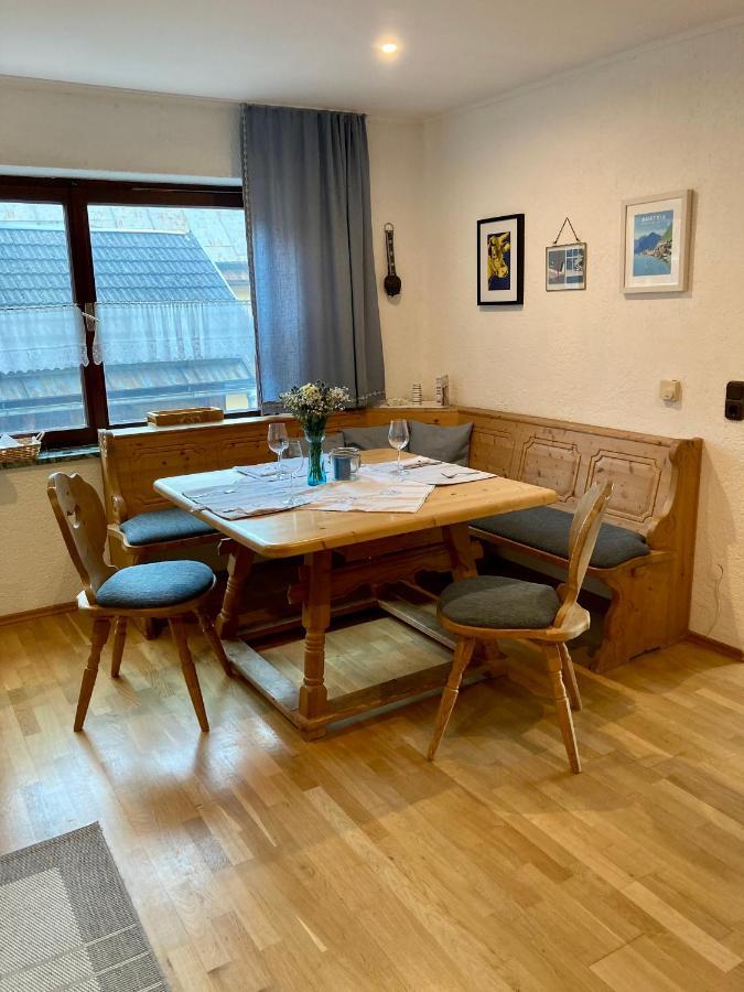 Cosy Apartment Bad Ischl In Quiet Residential Area - Newly Renovated Exterior foto